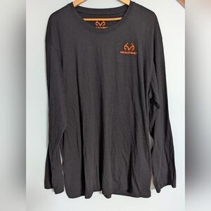 Realtree Men's 2X Black and Orange‎ Long Sleeve Tee